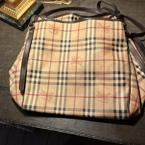 BURBERRY HANDBAG - Picture 2 of 16